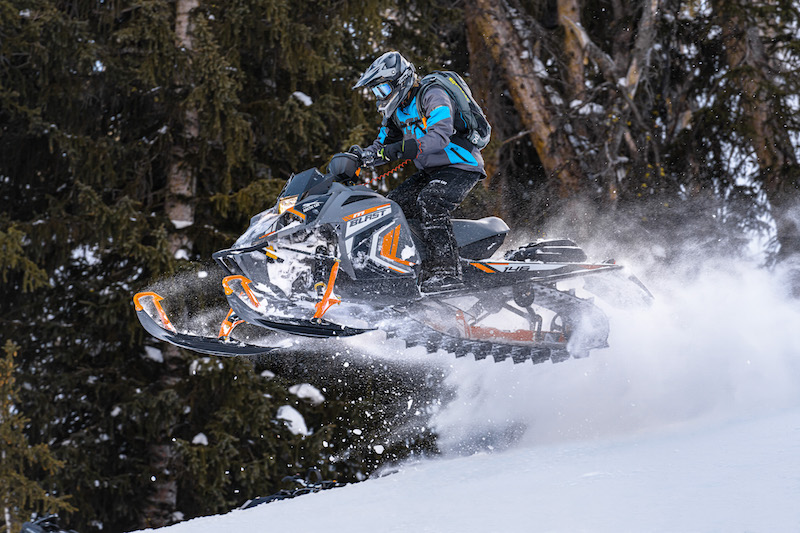 BLAST M MODEL/ARCTIC CAT/矢吹輪業商会